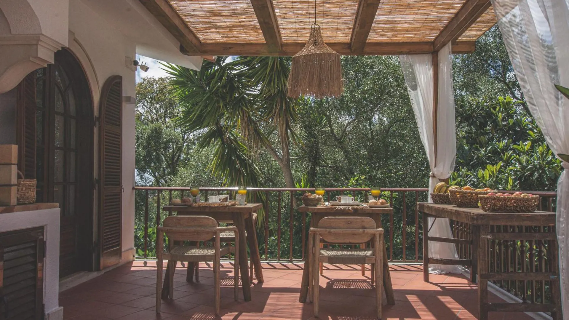 Villa Pietra Estoril Eco Guesthouse